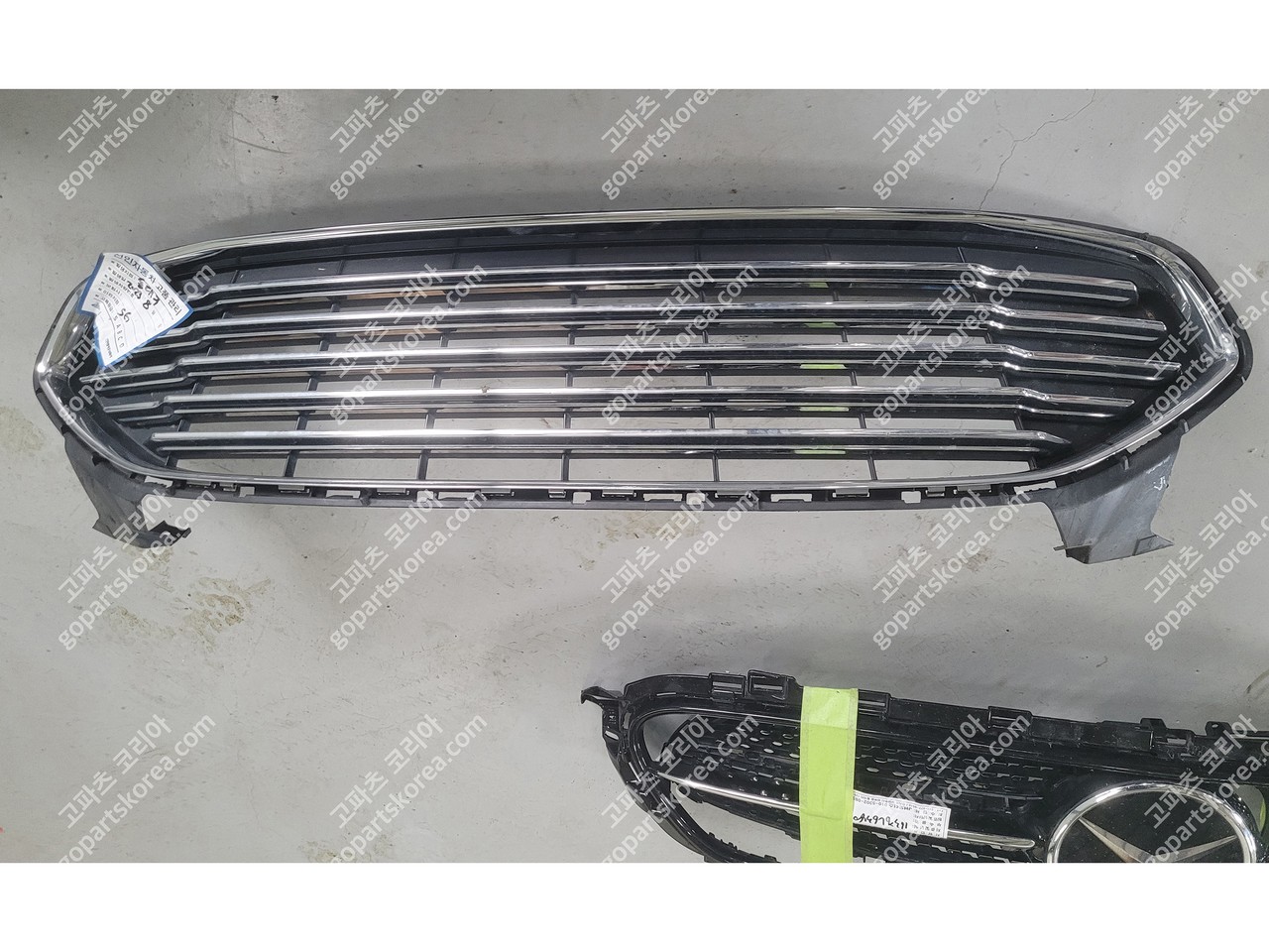 포드 몬데오 그릴 중고