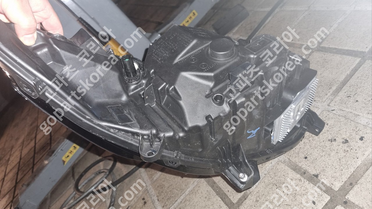 포드 몬데오 헤드라이트 운전석 DYNAMIC LED 사진 5