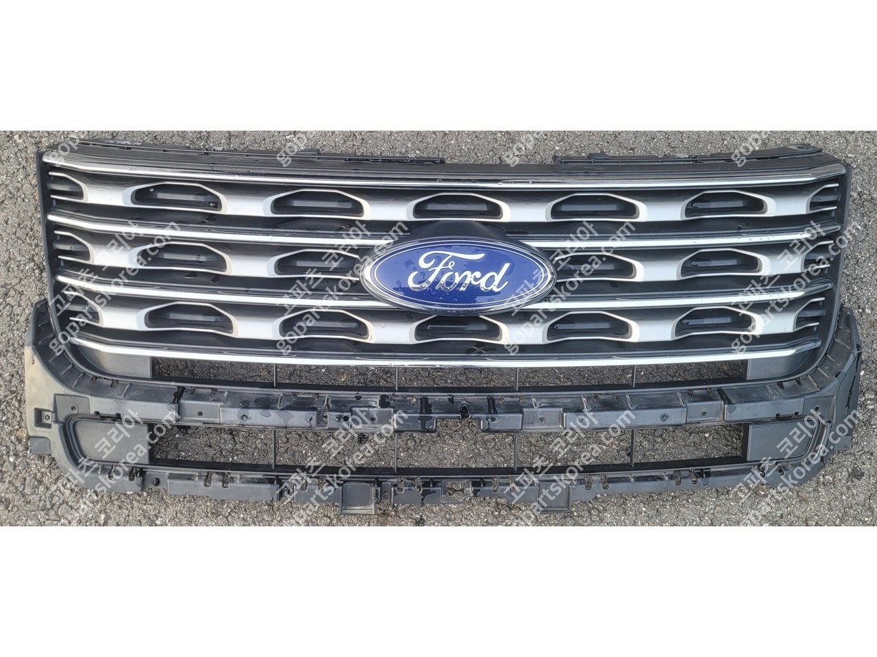 포드 익스플로러 그릴 라디에이터 그릴 중고