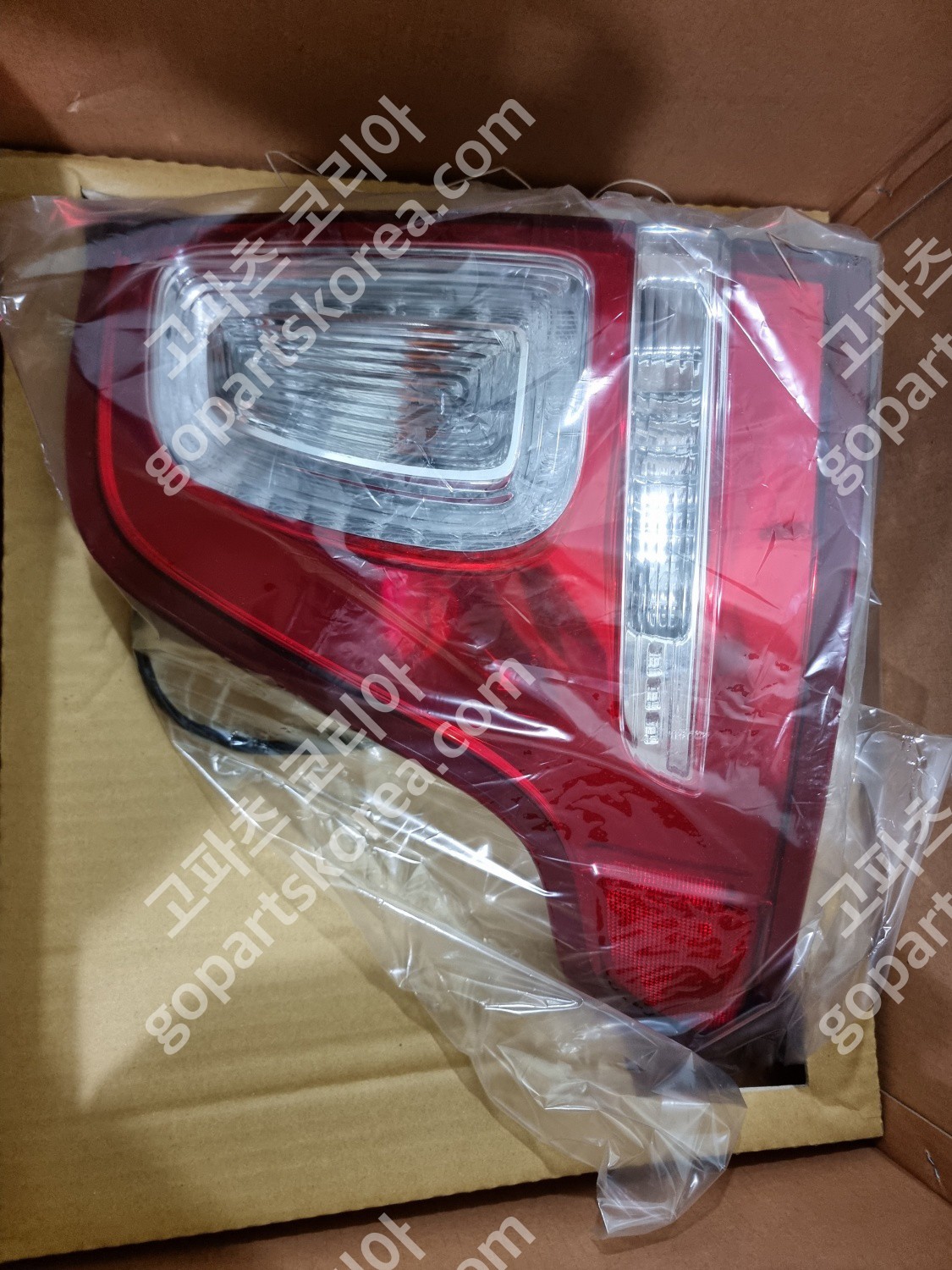 포드 익스플로러 테일램프 조수석 에프터 신품 사진 2