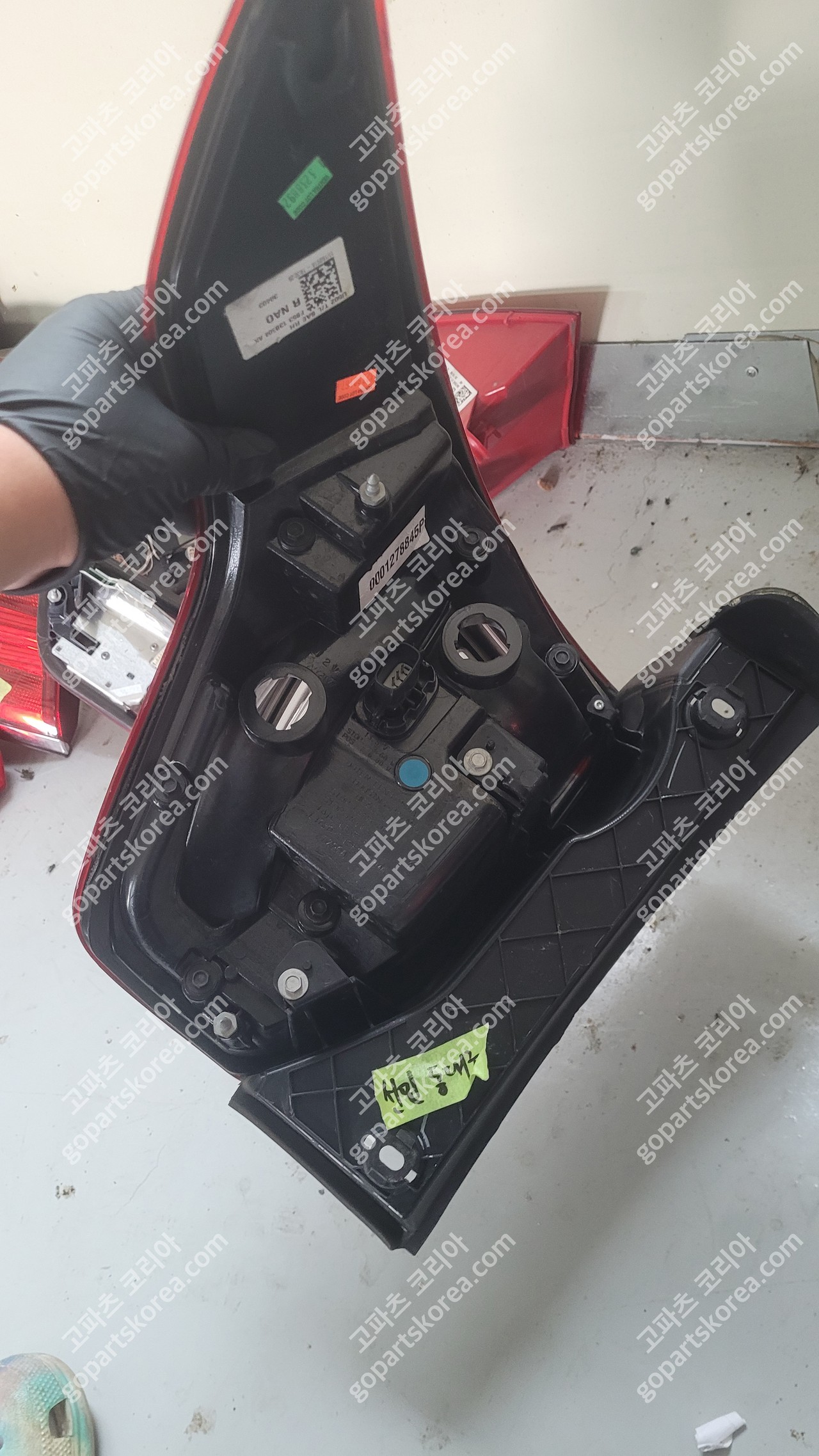 포드 익스플로러 테일램프 조수석 사진 2