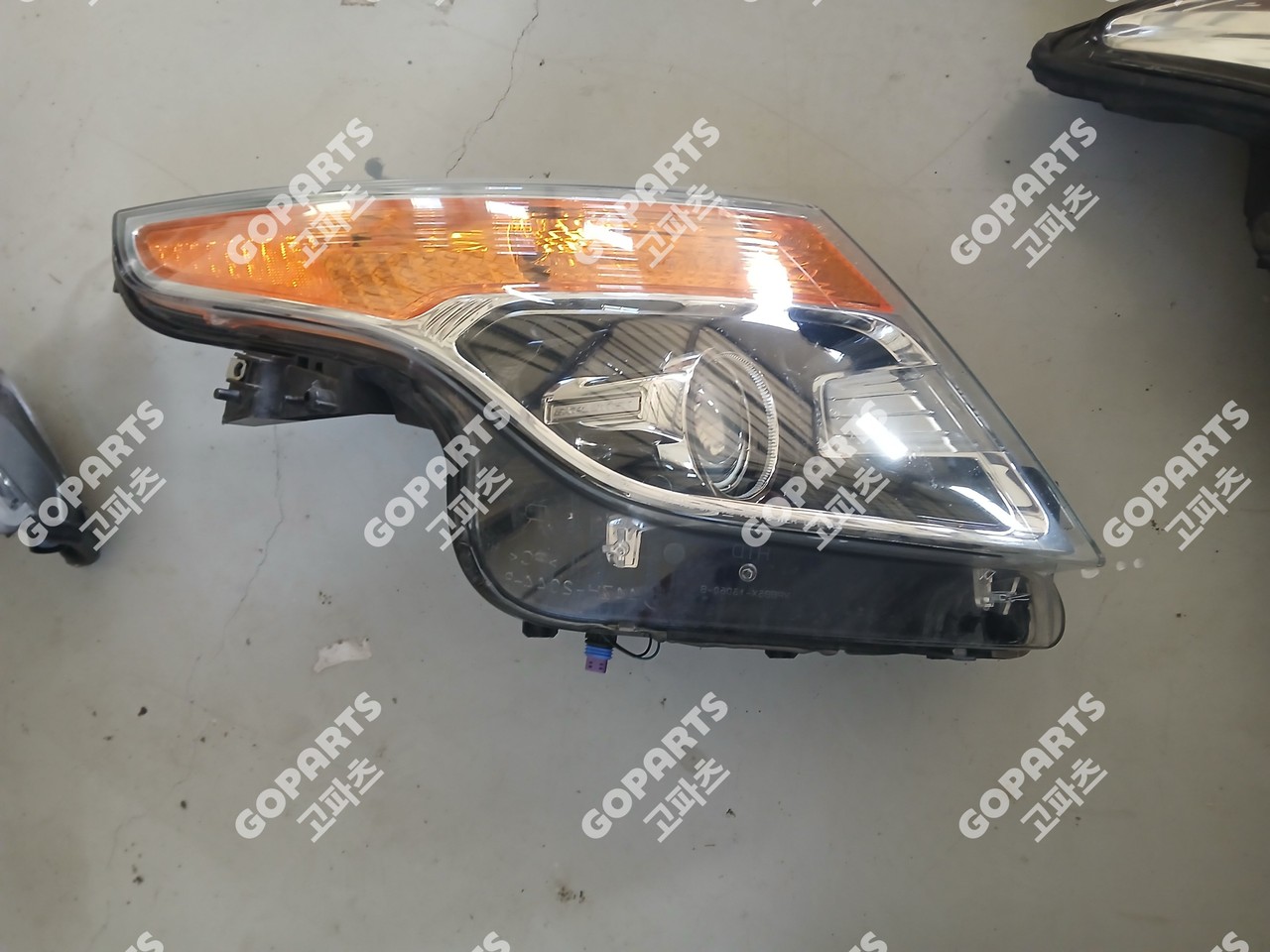 포드 익스플로러 5세대 전기 조수석헤드라이트LED할로겐 전조등 중고