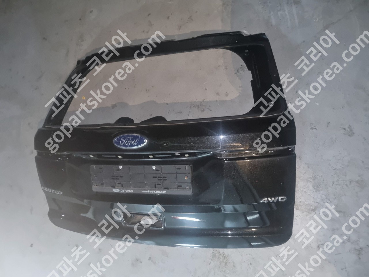 포드 익스플로러 5세대 전기 트렁크 사진 2