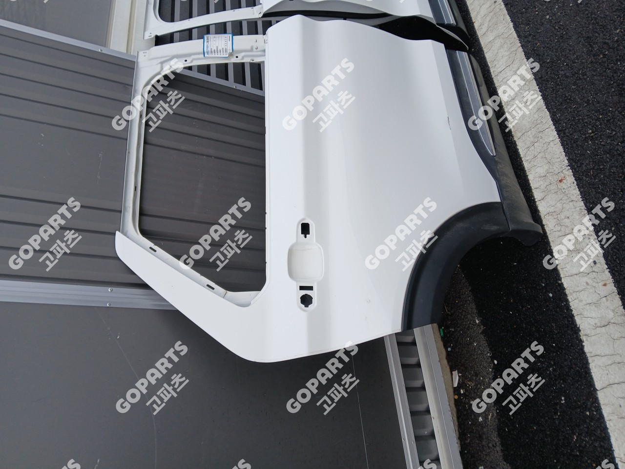 포드 익스플로러 6세대 전기 조수석후도어뒷도어 사진 2