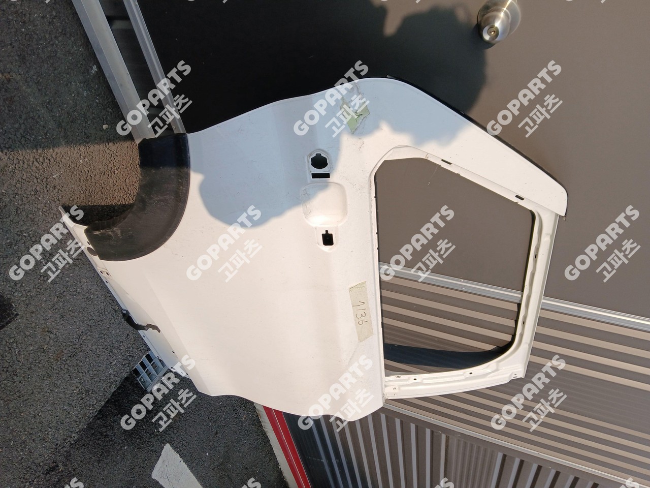 포드 익스플로러 6세대 전기 조수석후도어뒷도어조도어 사진 3