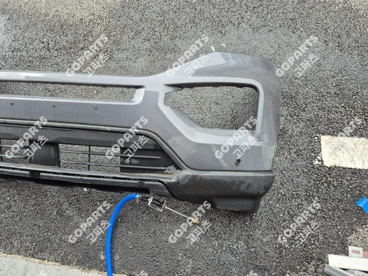 포드 익스플로러 6세대 전기형 앞범퍼 사진 3