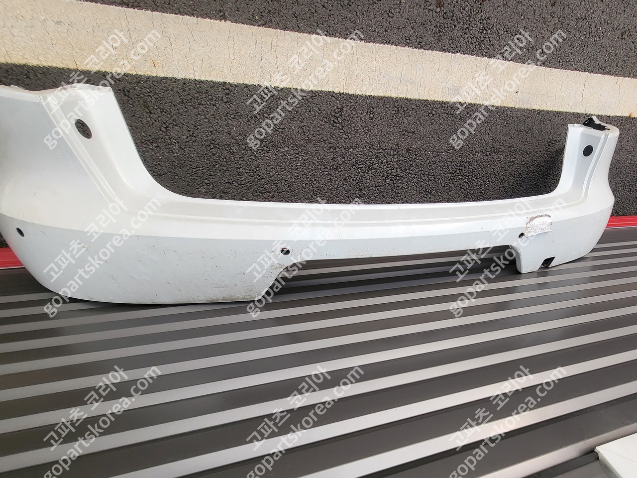 포르쉐 마칸 뒷범퍼 사진 3