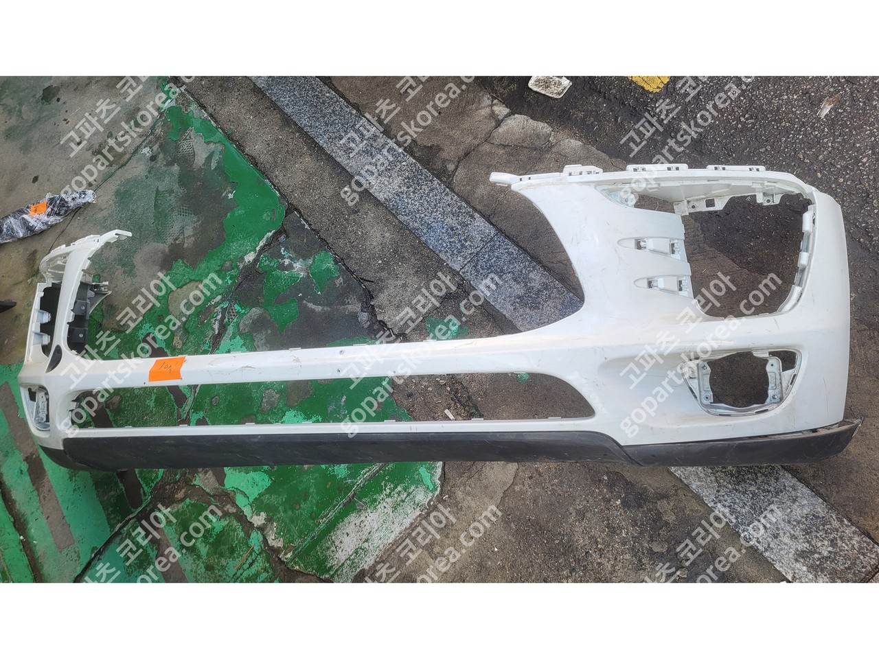 포르쉐 마칸 95B 앞범퍼 사진 3