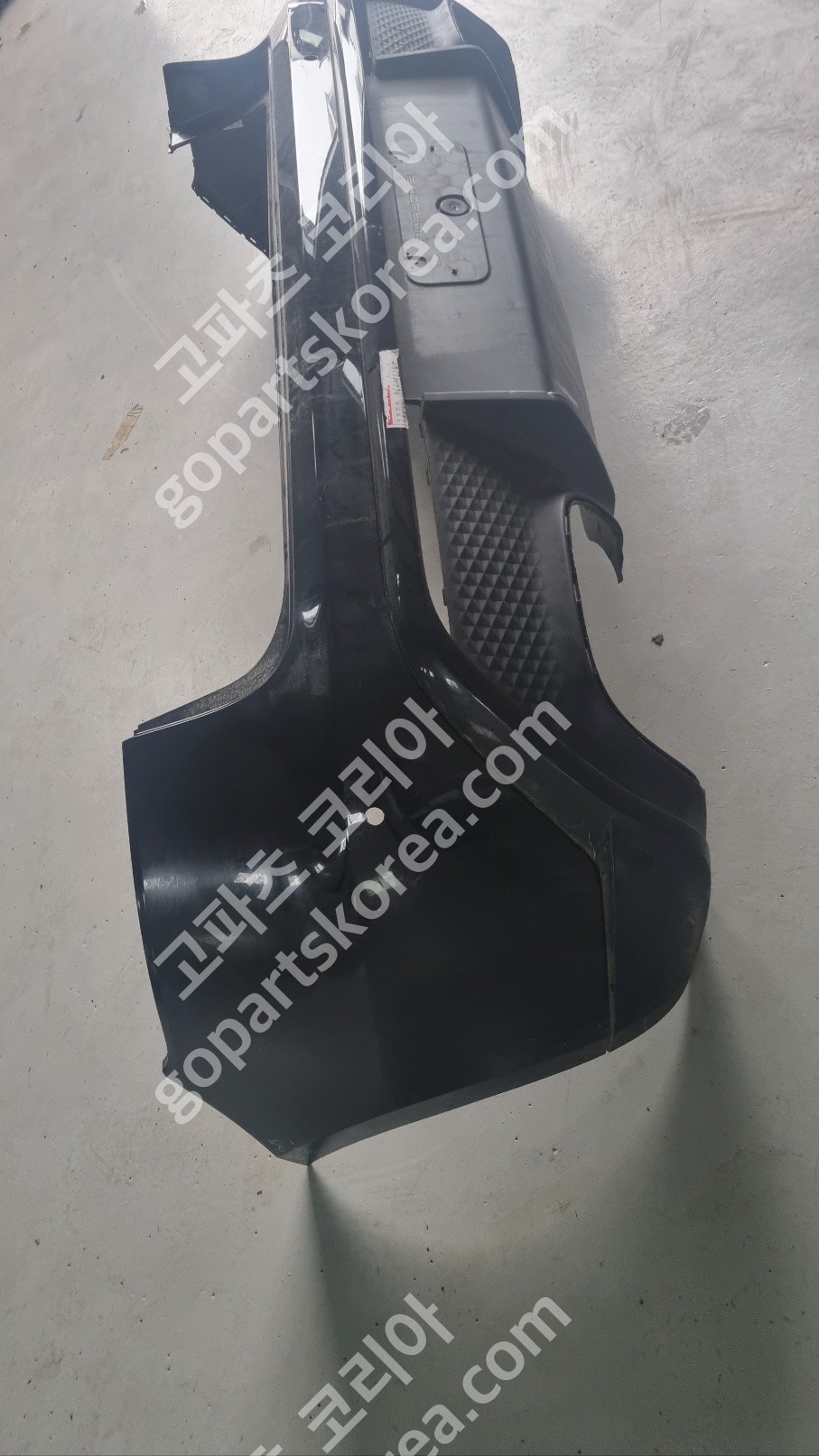 포르쉐 마칸 GTS 뒷범퍼 중고