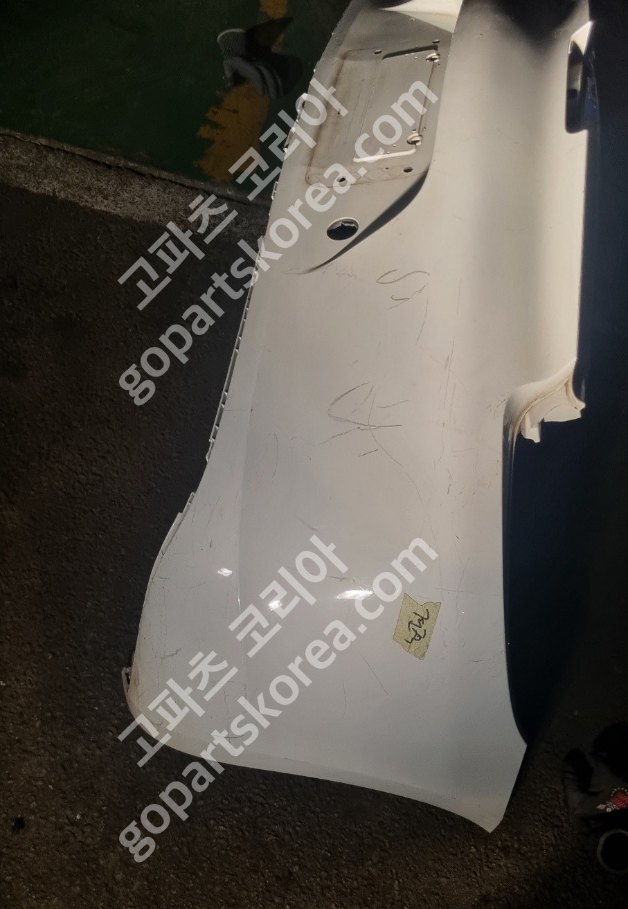 포르쉐 카이맨 박스터 981 뒷범퍼 다른품번 981505411 사진 3