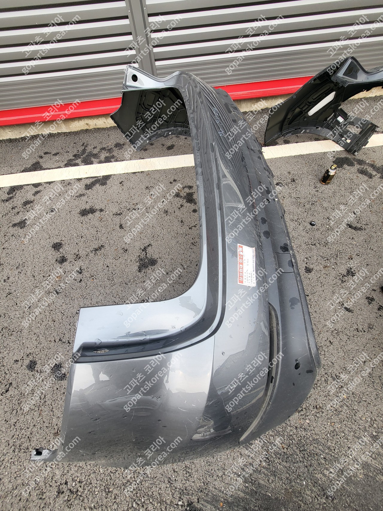 포르쉐 카이엔 뒷범퍼 사진 2