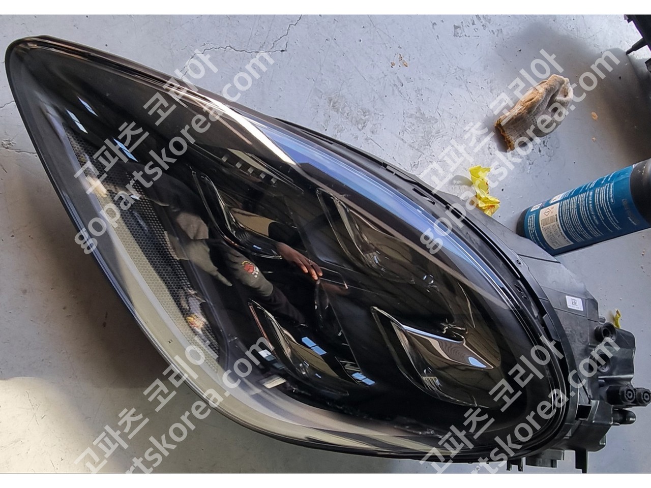 포르쉐 카이엔 9Y0 헤드라이트 운전석 사진 3