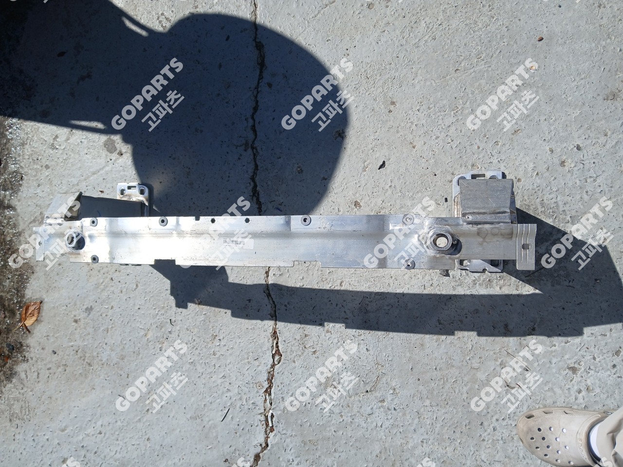 포르쉐 카이엔 9Y0 9Y3 전기형 앞레일 앗세이 중고