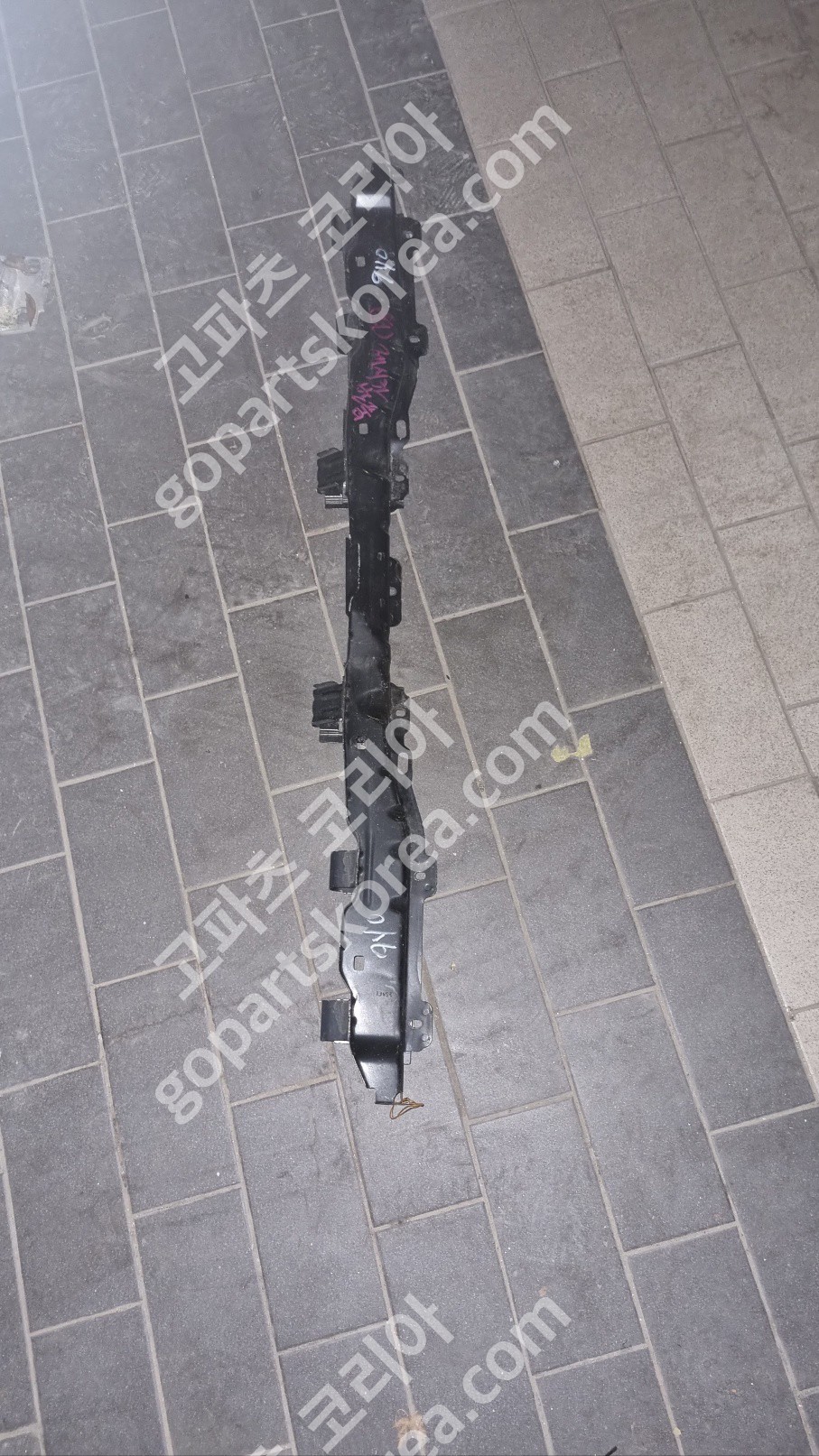 포르쉐 카이엔 9Y0 PO536 전판넬 에어캐리어상단 플랩상단브라켓 사진 2