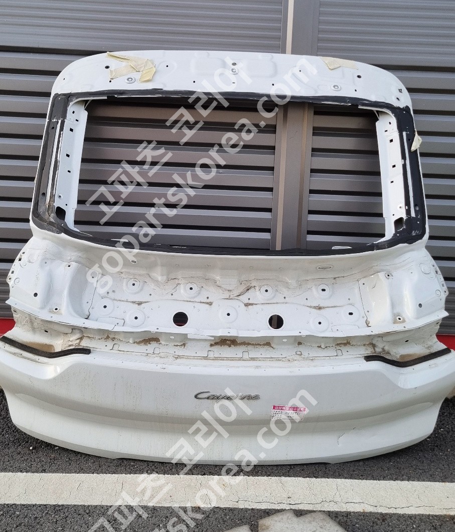 포르쉐 카이엔 PO536 전기 트렁크 SUV 사진 2