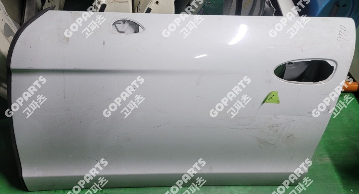 포르쉐 파나메라 1세대 970 운전석전도어앞도어 중고