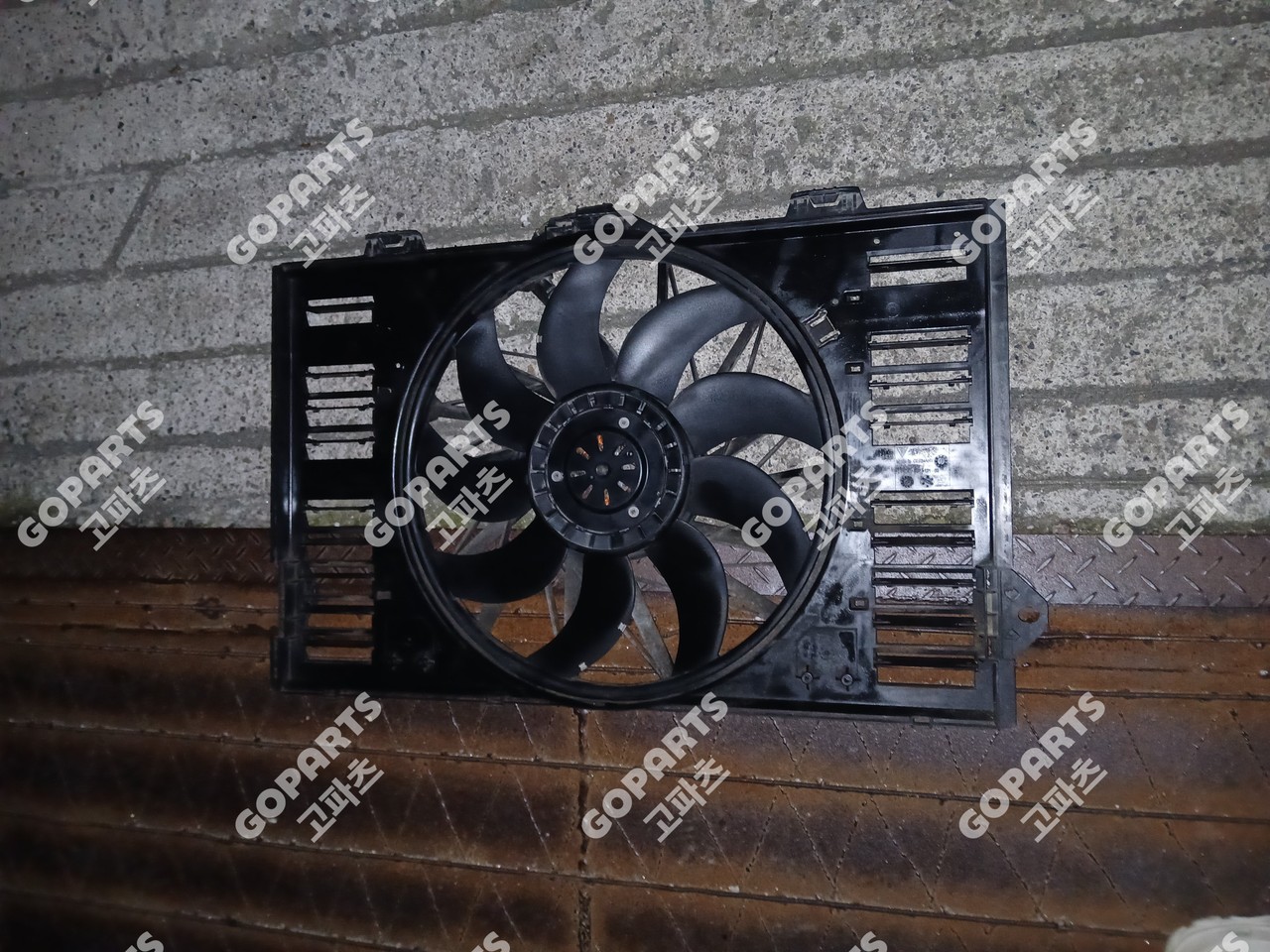 포르쉐 파나메라 1세대970 라디에터휀 슈라우드 휀에어덕트 중고