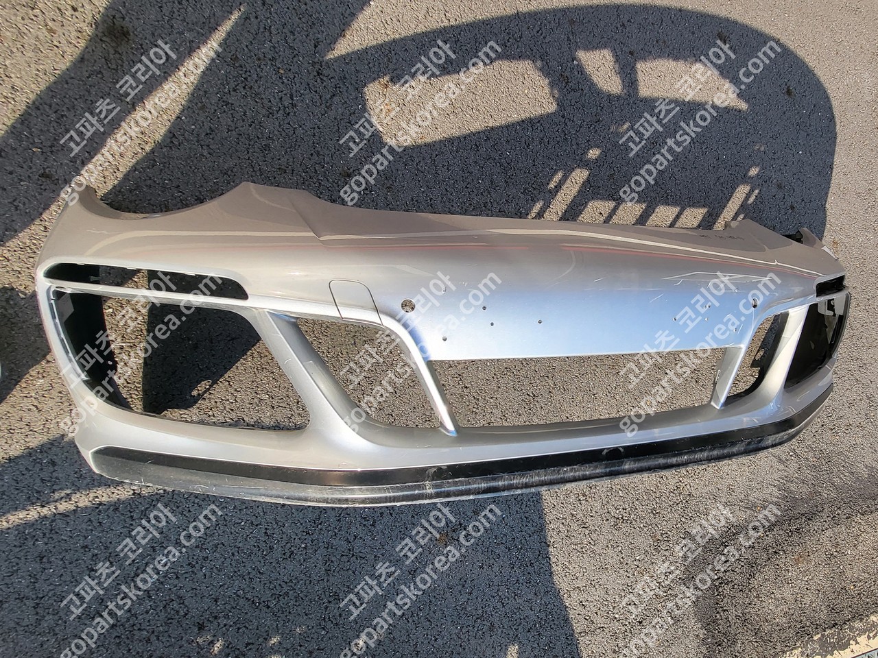 포르쉐 911 앞범퍼 911 GTS 사진 2