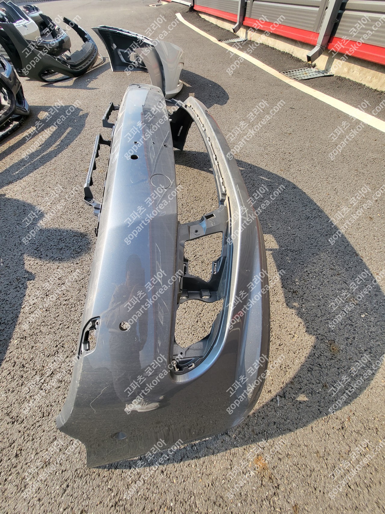 폭스바겐 골프 6세대 앞범퍼 하단돌출타입 중고