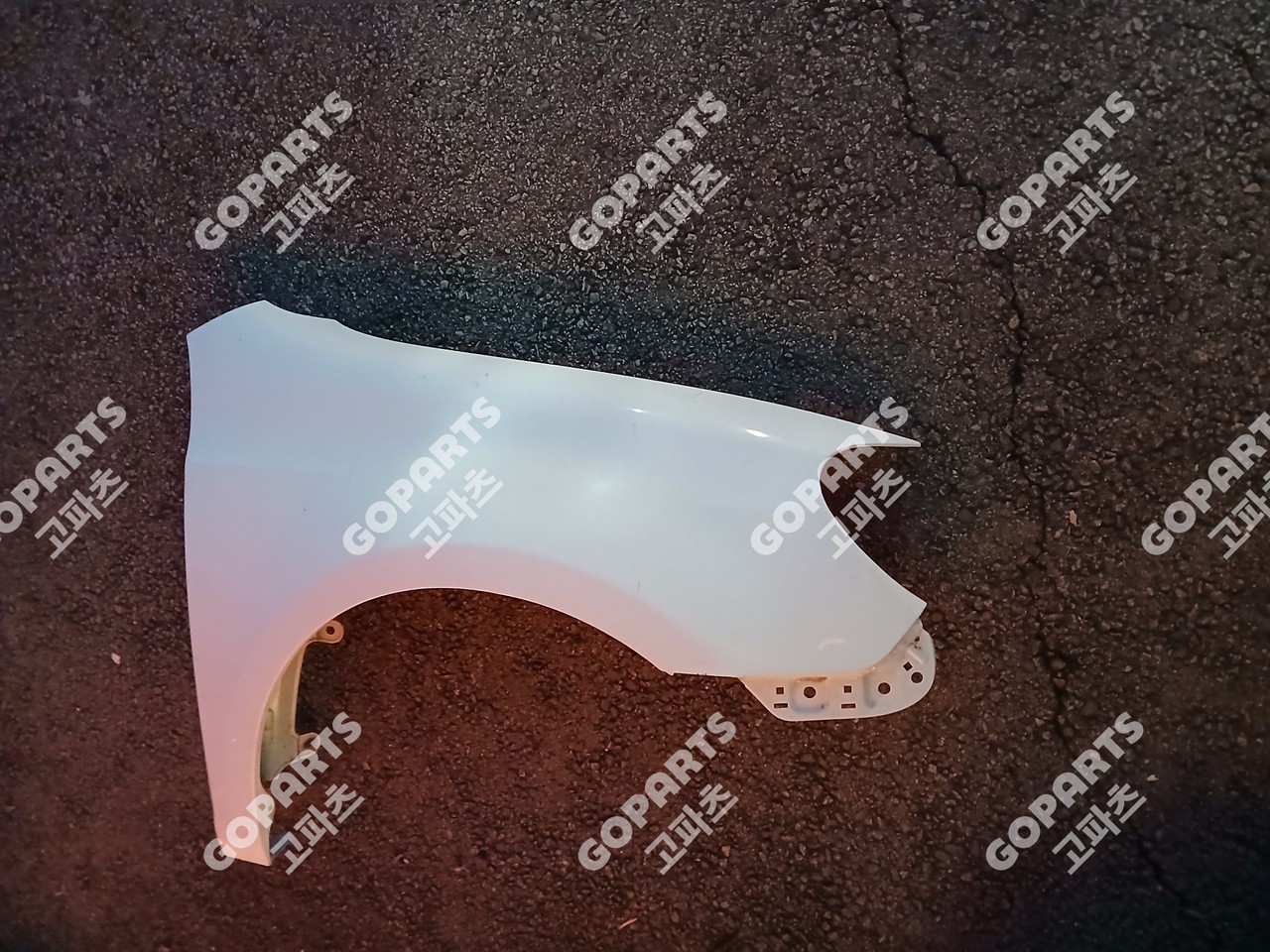 폭스바겐 골프 6세대 조수석앞휀더 중고