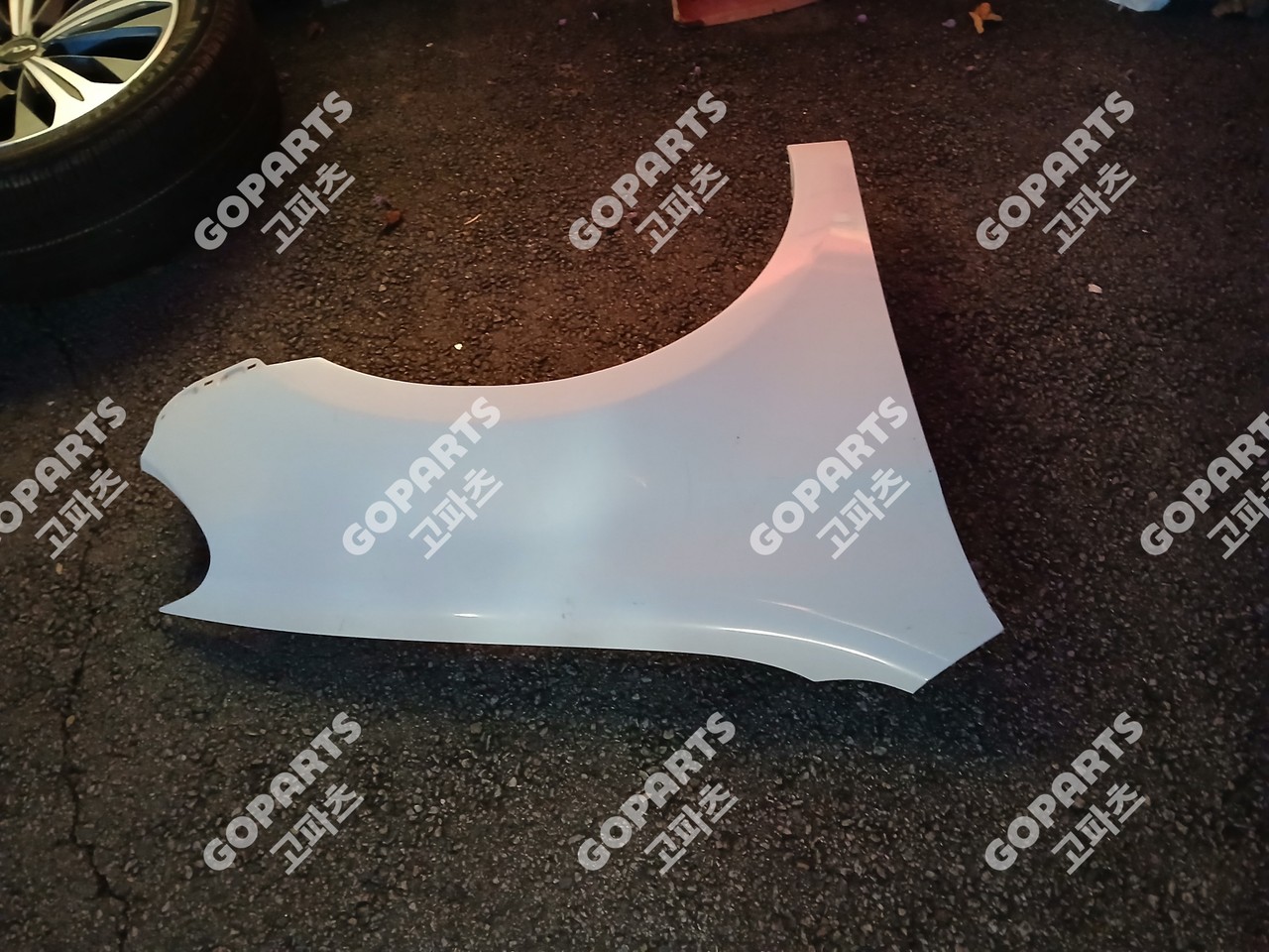 폭스바겐 골프 6세대 조수석앞휀더 사진 2