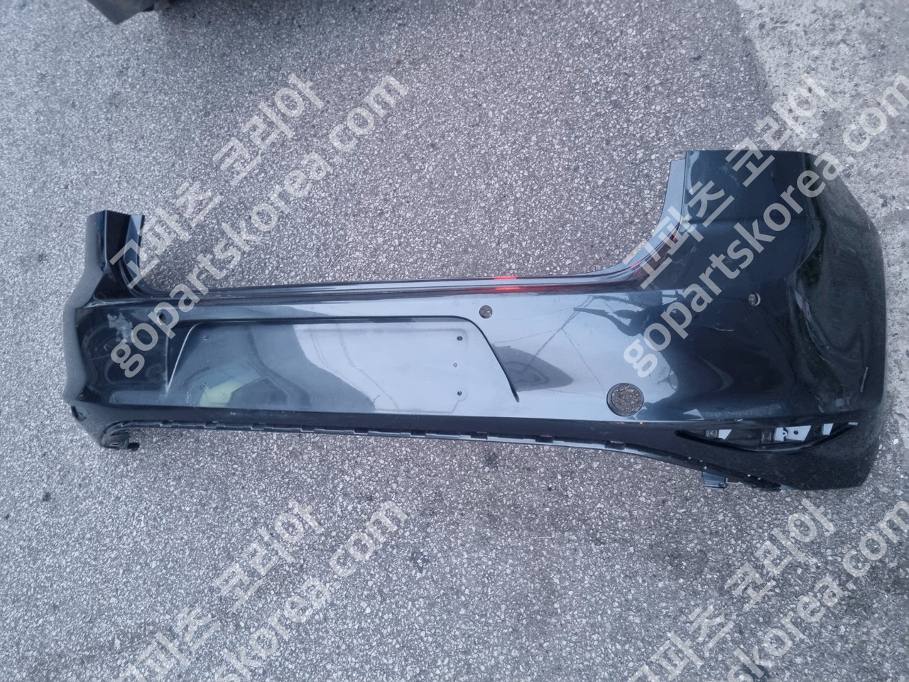 폭스바겐 골프 7세대 뒷범퍼 일반 사진 2