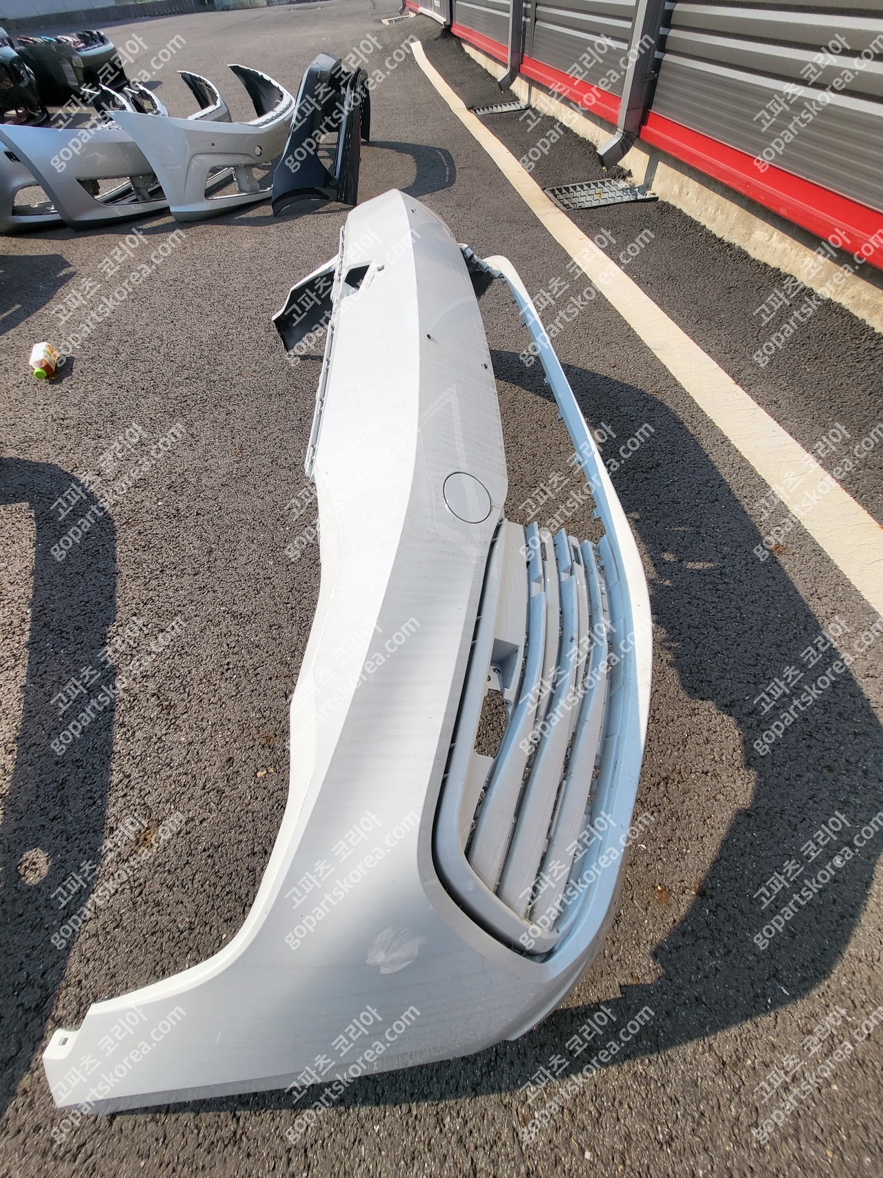 폭스바겐 골프 8세대 앞범퍼 중고