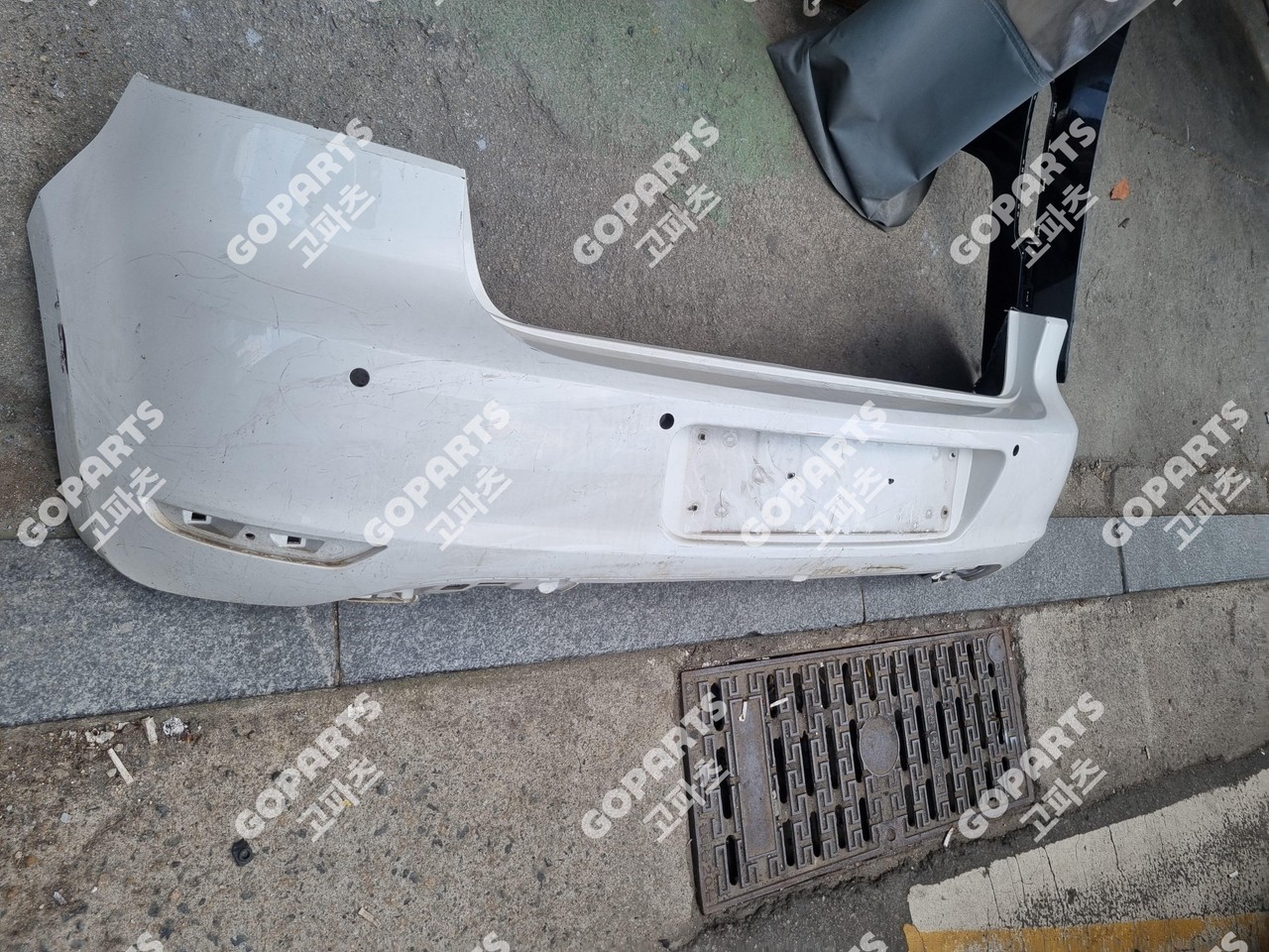 폭스바겐 골프6 뒷범퍼 리어밤바 일반타입 사진 2