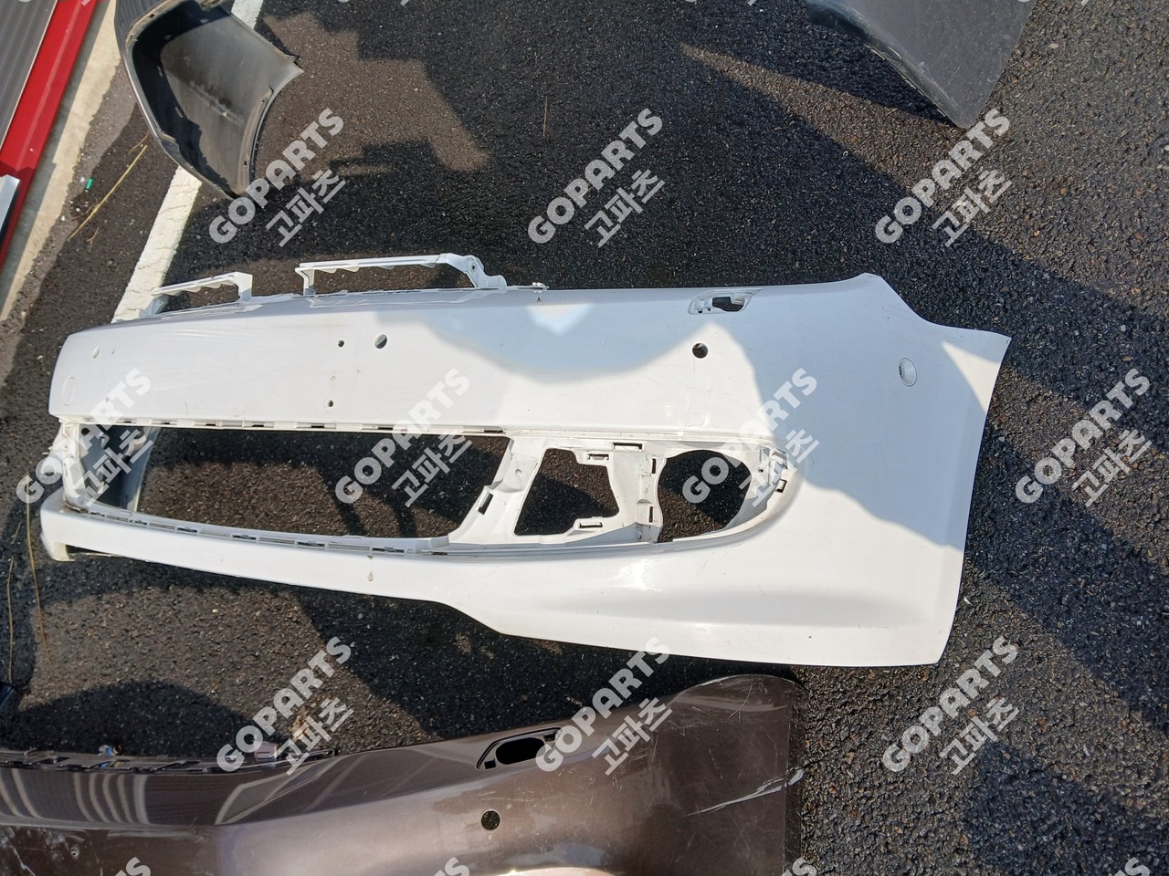 폭스바겐 골프6세대 TDI TSI 앞범퍼 좌우하단튀어나온타입 중고