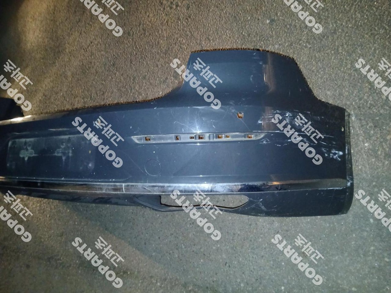 폭스바겐 아테온 1세대 전기형 뒷범퍼 중고