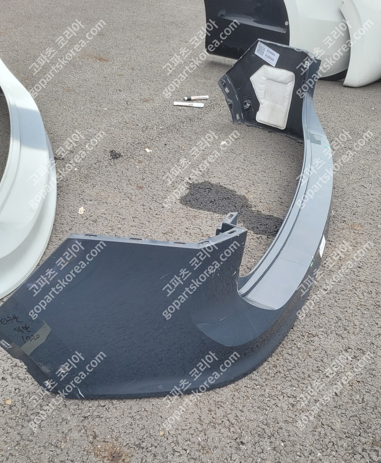 폭스바겐 티구안 뒷범퍼 일반타입 중고