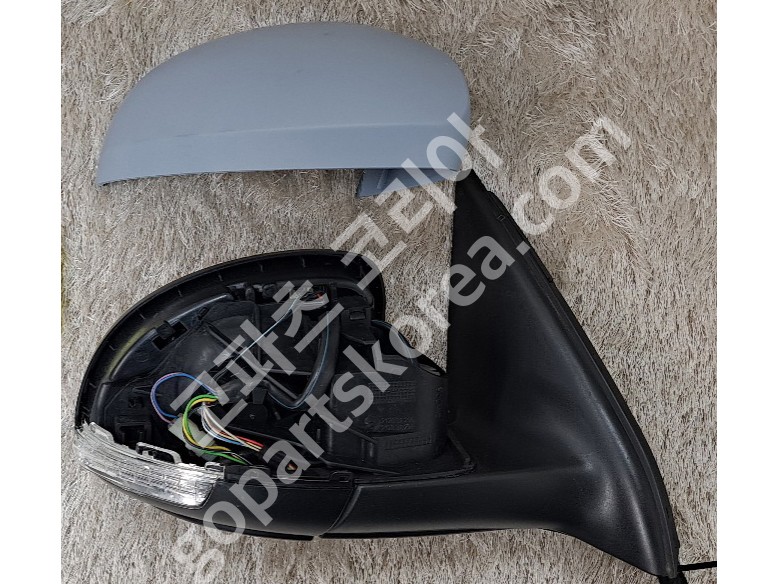 폭스바겐 티구안 사이드미러 조수석 앗세이 중고