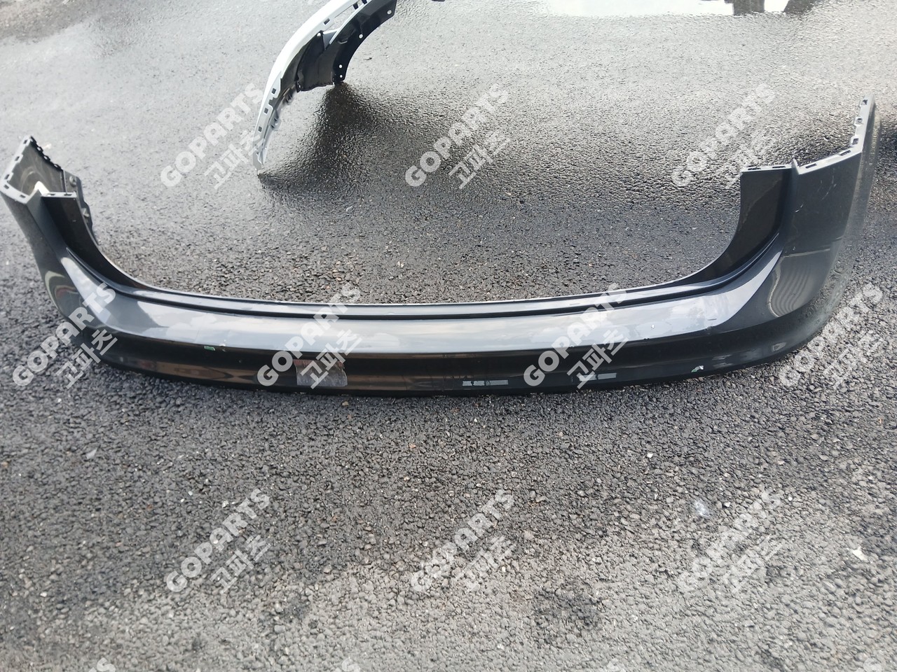 폭스바겐 티구안 2세대 전기 뒷범퍼 후피 사진 2