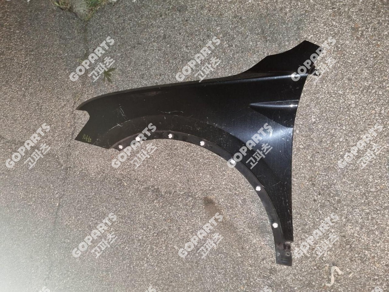 폭스바겐 티구안 2세대 전기형 올스페이스 운전석 앞휀더 사진 3