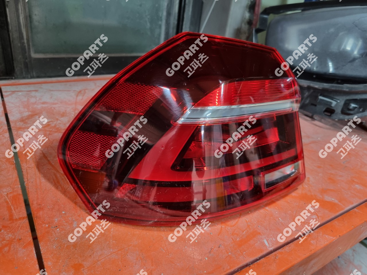 폭스바겐 파사트GT 7세대 후기 운전석후미등테일램프브레이크등 사진 2