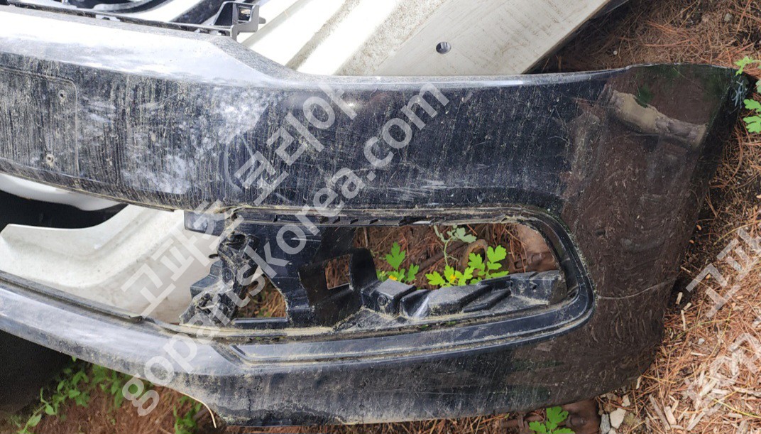 폭스바겐 폴로 앞범퍼 사진 3