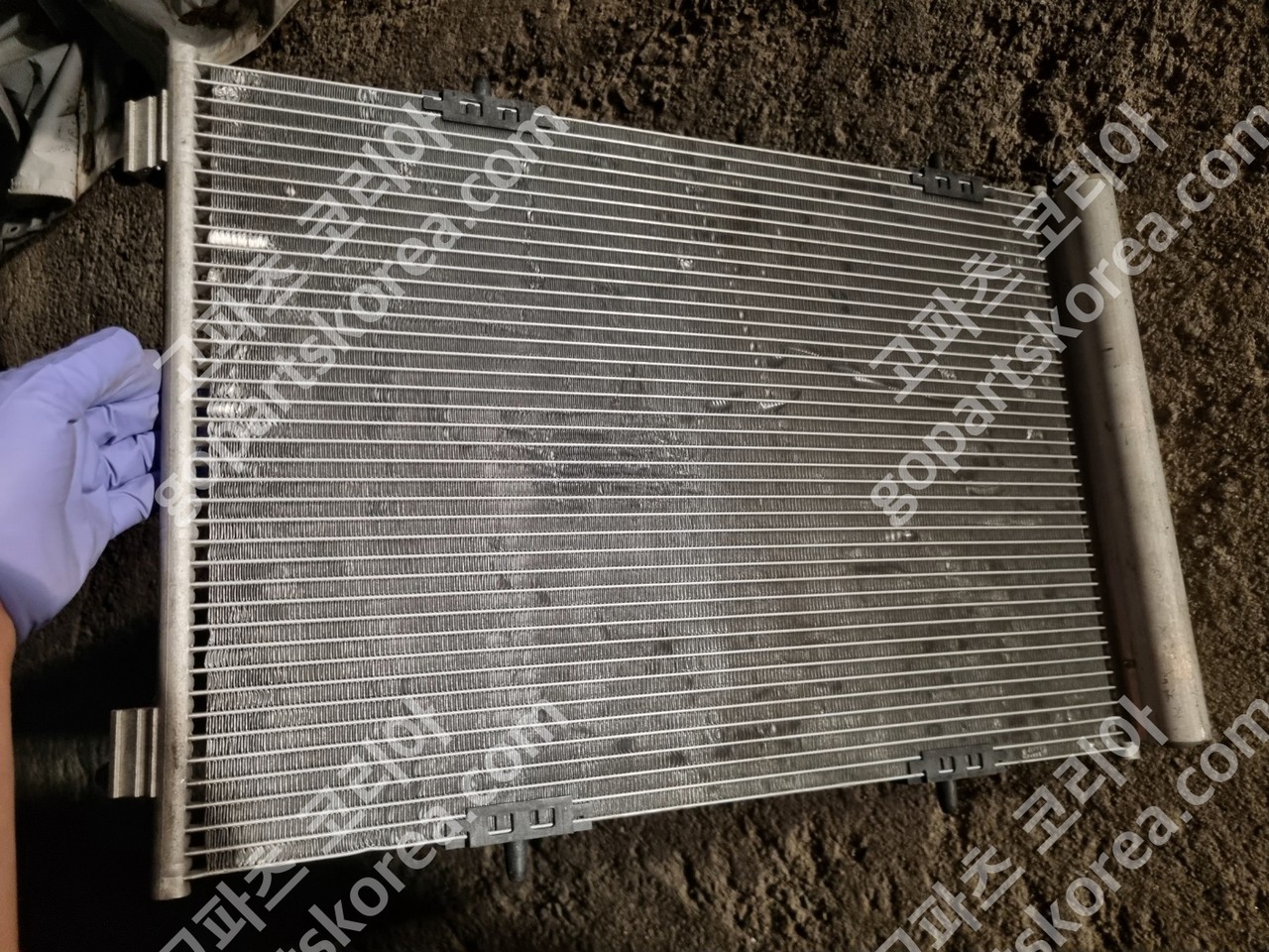 푸조 2008 콘덴셔 푸조 2008 1세대 부품 콘덴셔 사진 2