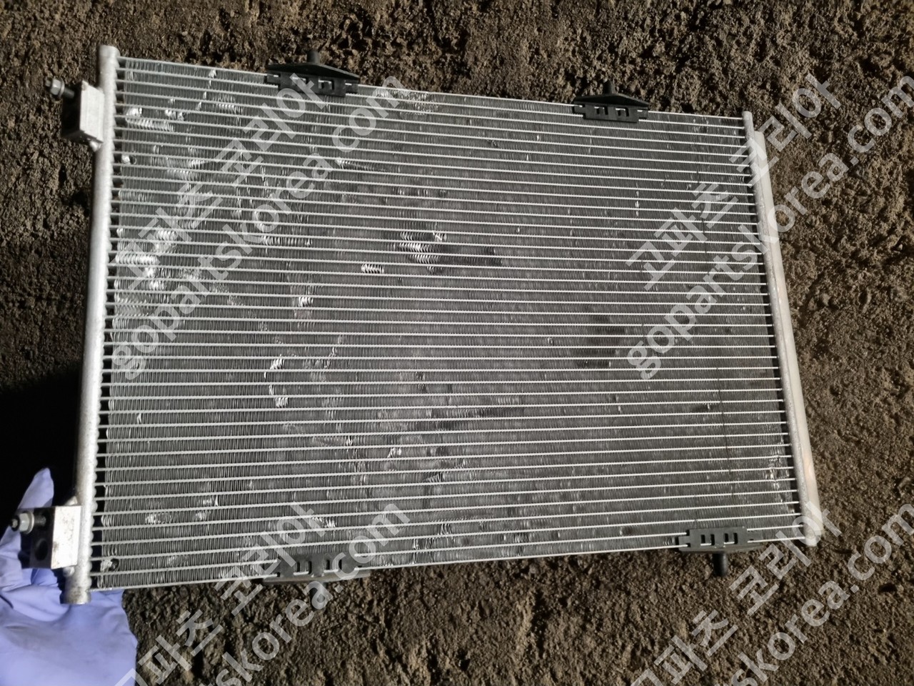 푸조 2008 콘덴셔 푸조 2008 1세대 부품 콘덴셔 사진 3