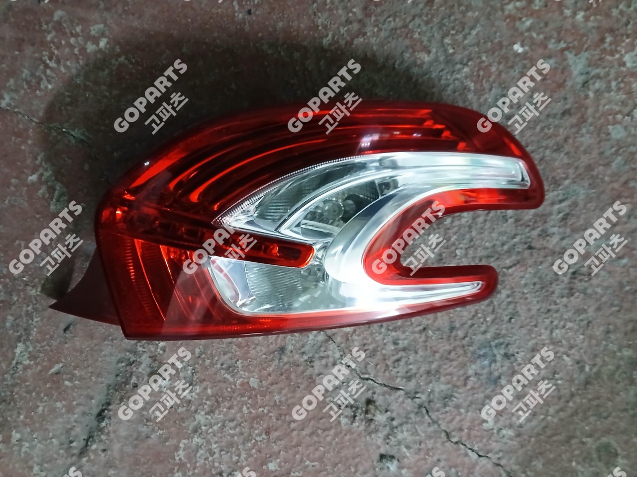 푸조 208 1세대 조수석후미등테일램프브레이크등데루등 중고