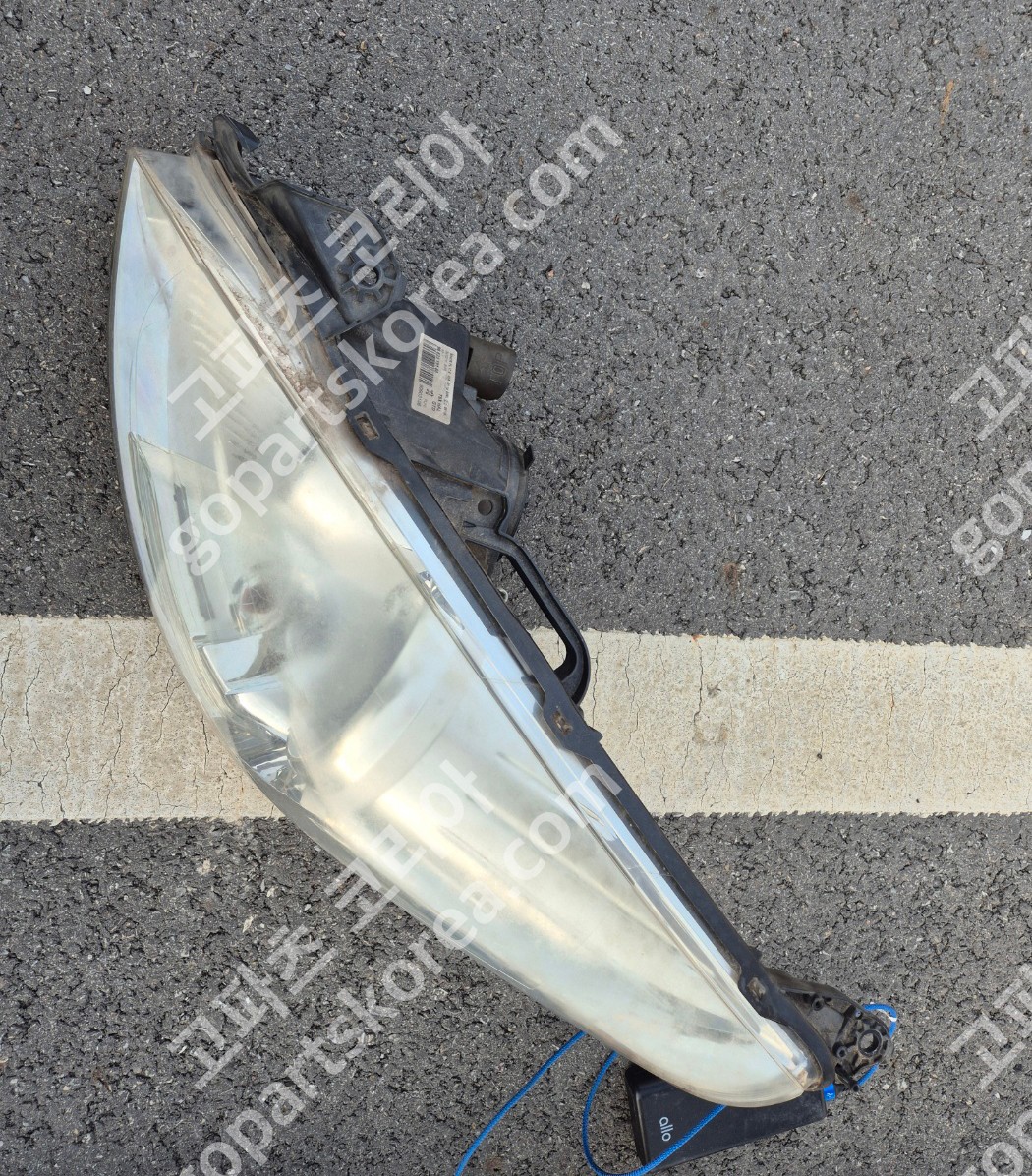 푸조 3008 1세대 전기 헤드라이트 운전석 할로겐 사진 2