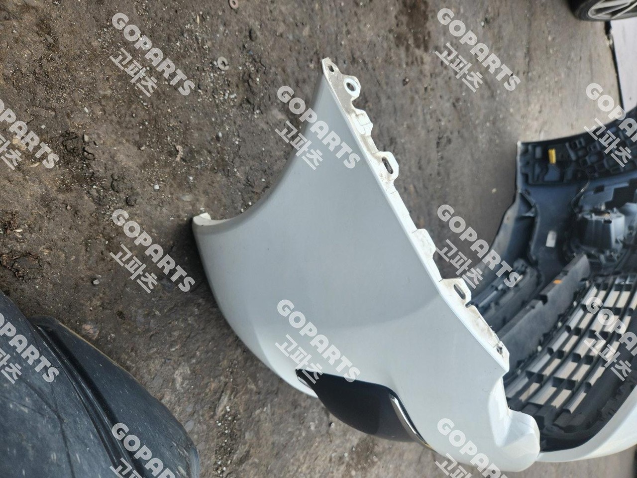 푸조 3008 T84 후기형 앞범퍼 앗세이 어셈블리 라디에이터그릴앗세이 중고