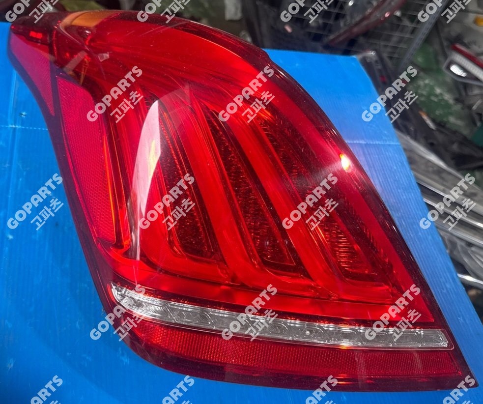 현대 제네시스 EQ900 운전석테일라이트브레이크램프리어데루등 6핀LED 중고