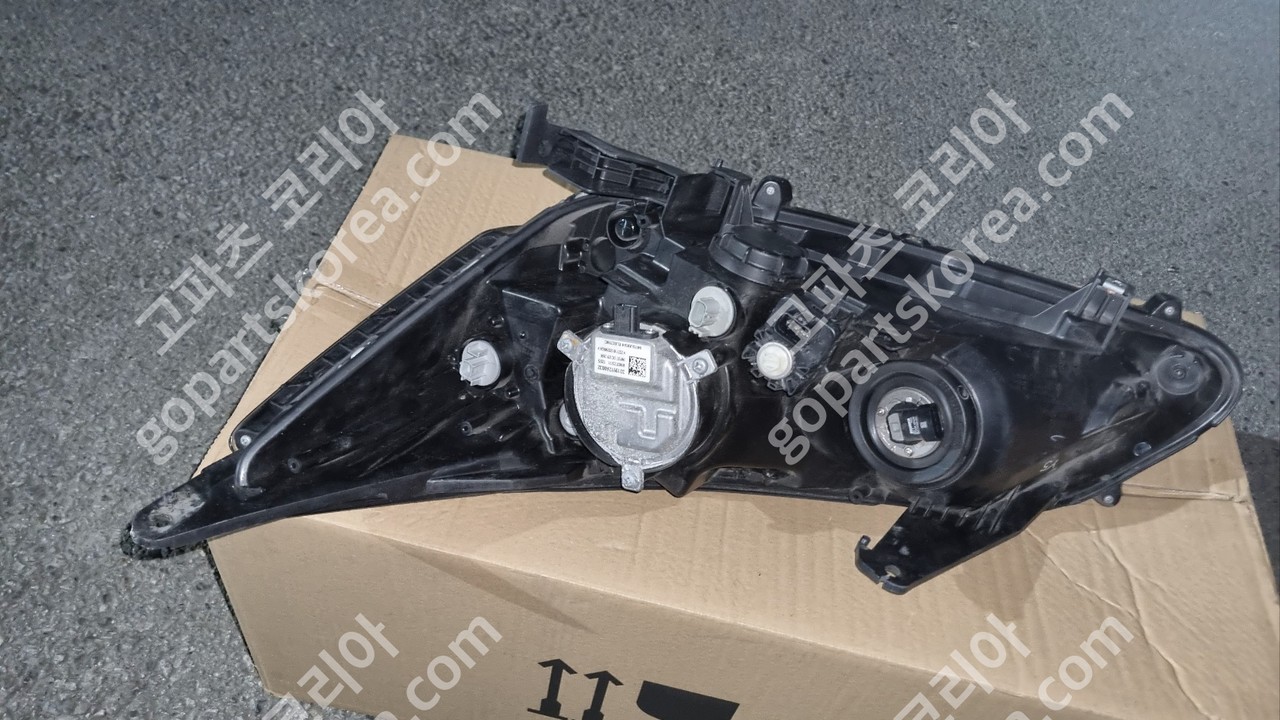 혼다 어코드 헤드라이트 조수석 사진 2