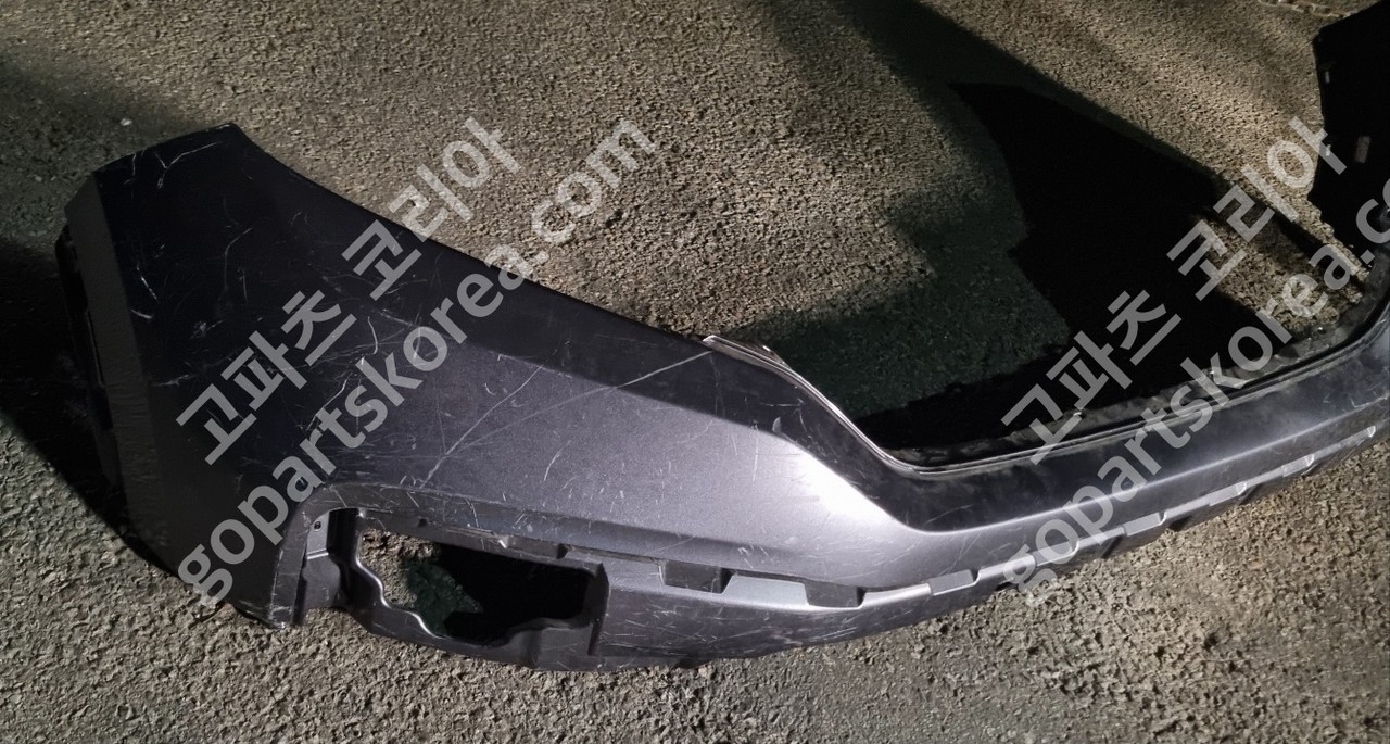 혼다 CR-V 5세대 후기 앞범퍼 상단 중고