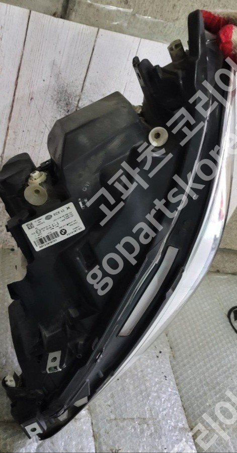 BMW 1시리즈 F20 헤드라이트 운전석 LED 사진 3