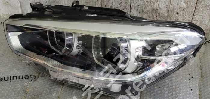 BMW 1시리즈 F20 헤드라이트 운전석 LED 사진 4