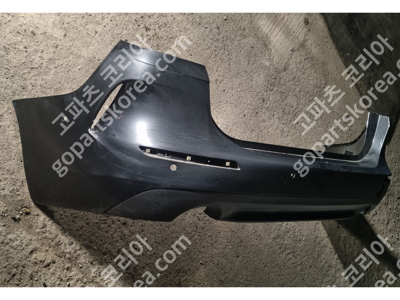 BMW 2시리즈 F44 전기 뒷범퍼 일반 사진 3