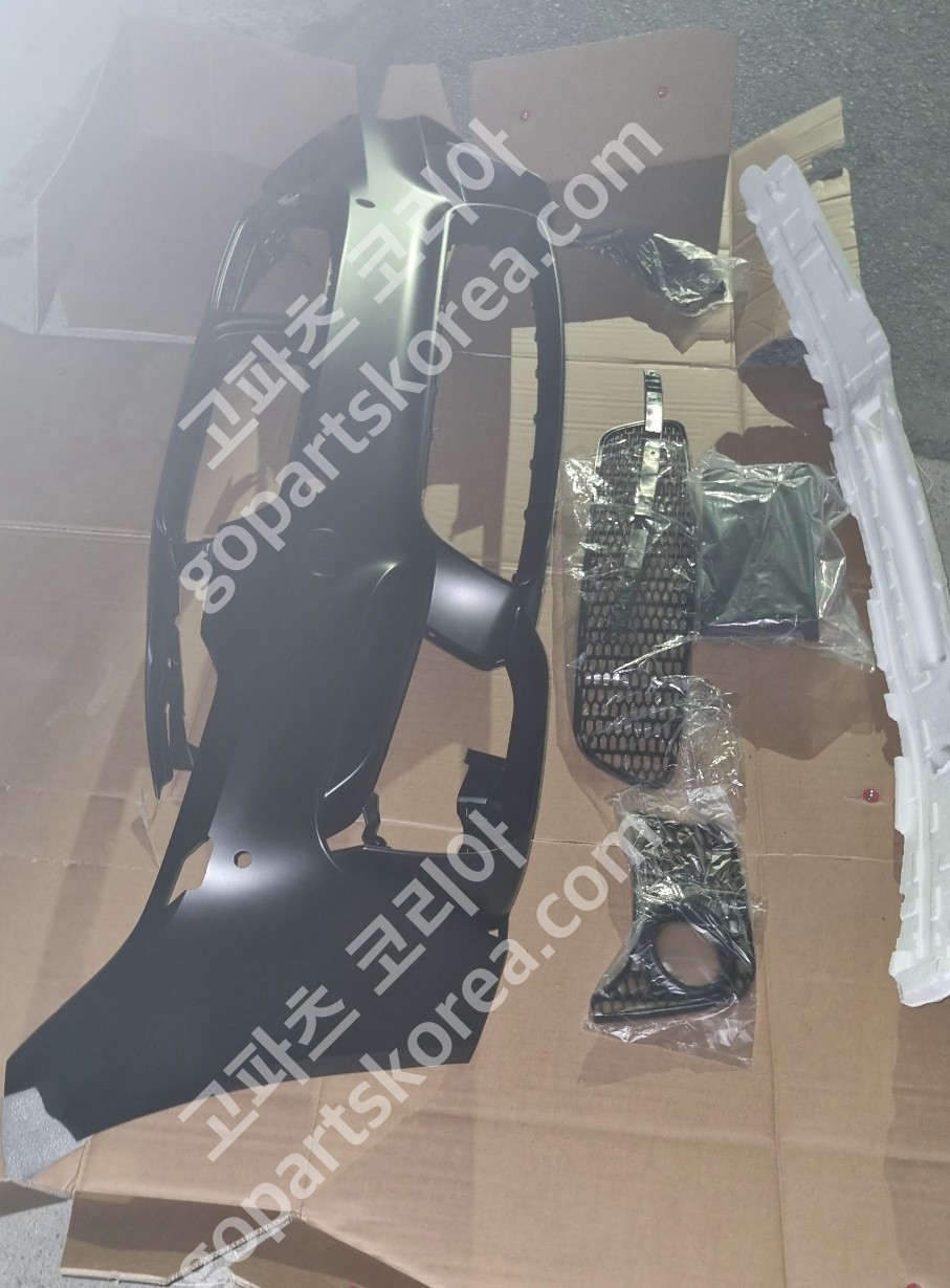 BMW 3시리즈 F30 앞범퍼 바디킷 앗세이 센서4구 노즐2구 카메라X 사진 3