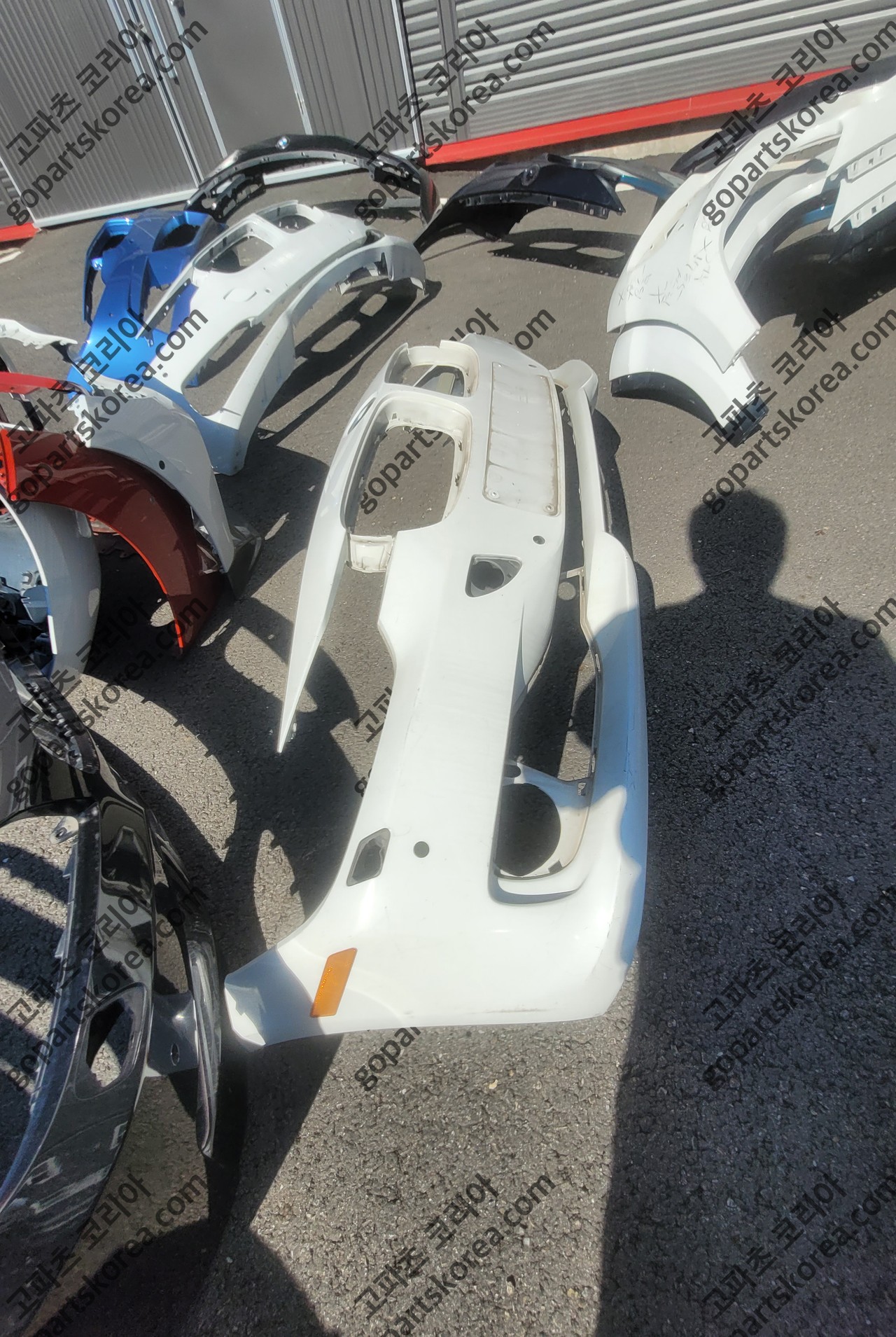 BMW 3시리즈 F30 전기 앞범퍼 일반타입 4구 노즐타입 중고