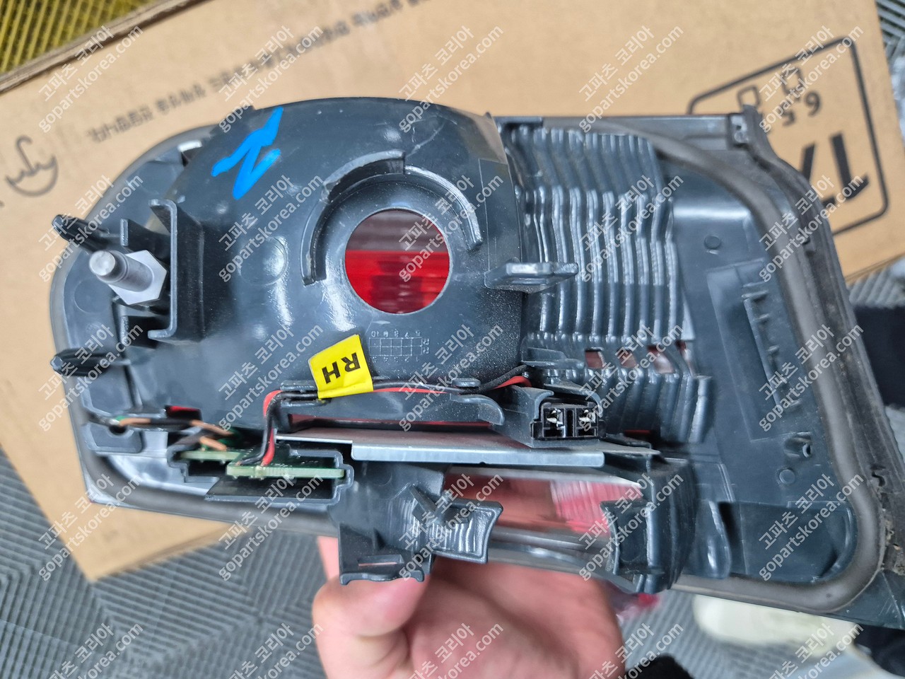 BMW 3시리즈 F30 전기 테일램프 조수석 트렁크등 중고